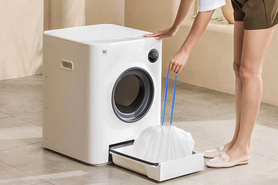 automatic self cleaning litter boxes